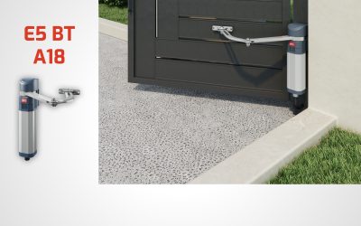E5 BT A: the compact operator for pedestrian and vehicular gates.